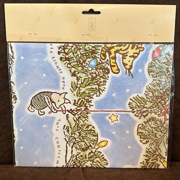 Classic Pooh DISNEY Christmas wrapping paper 2 sheets 24”x30” NIP Vintage HTF - Picture 3 of 3